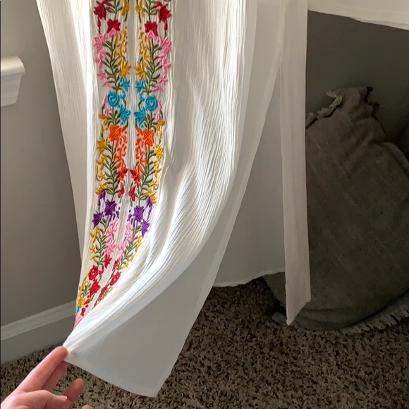 Beach cover up/ dress - Picture 5 of 7